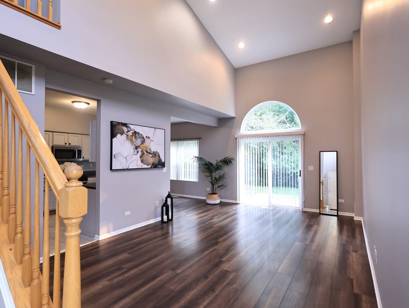 2607 Oak Tree Lane – photo 3