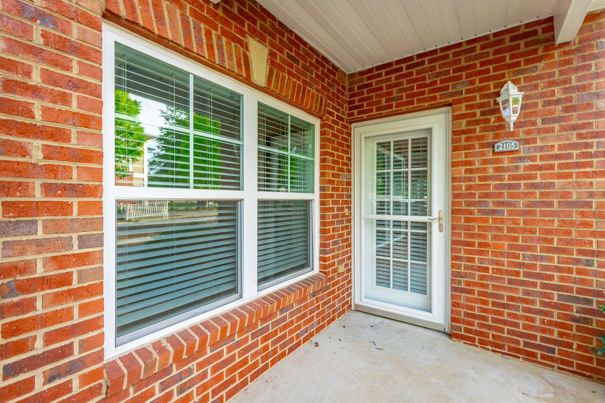2105 Regency Court – photo 3