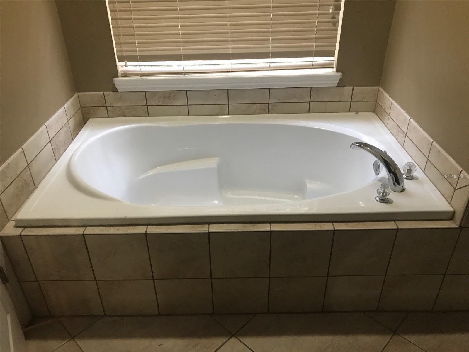 1530 SALEM Drive – photo 5