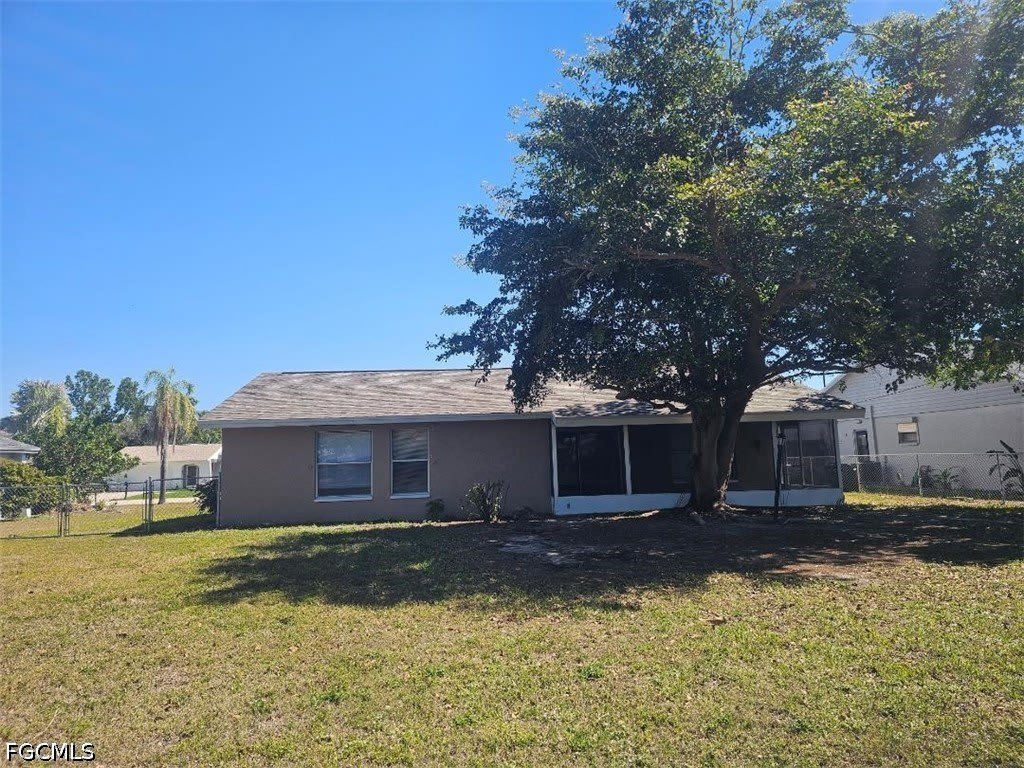 4126 SE 2nd Avenue – photo 3