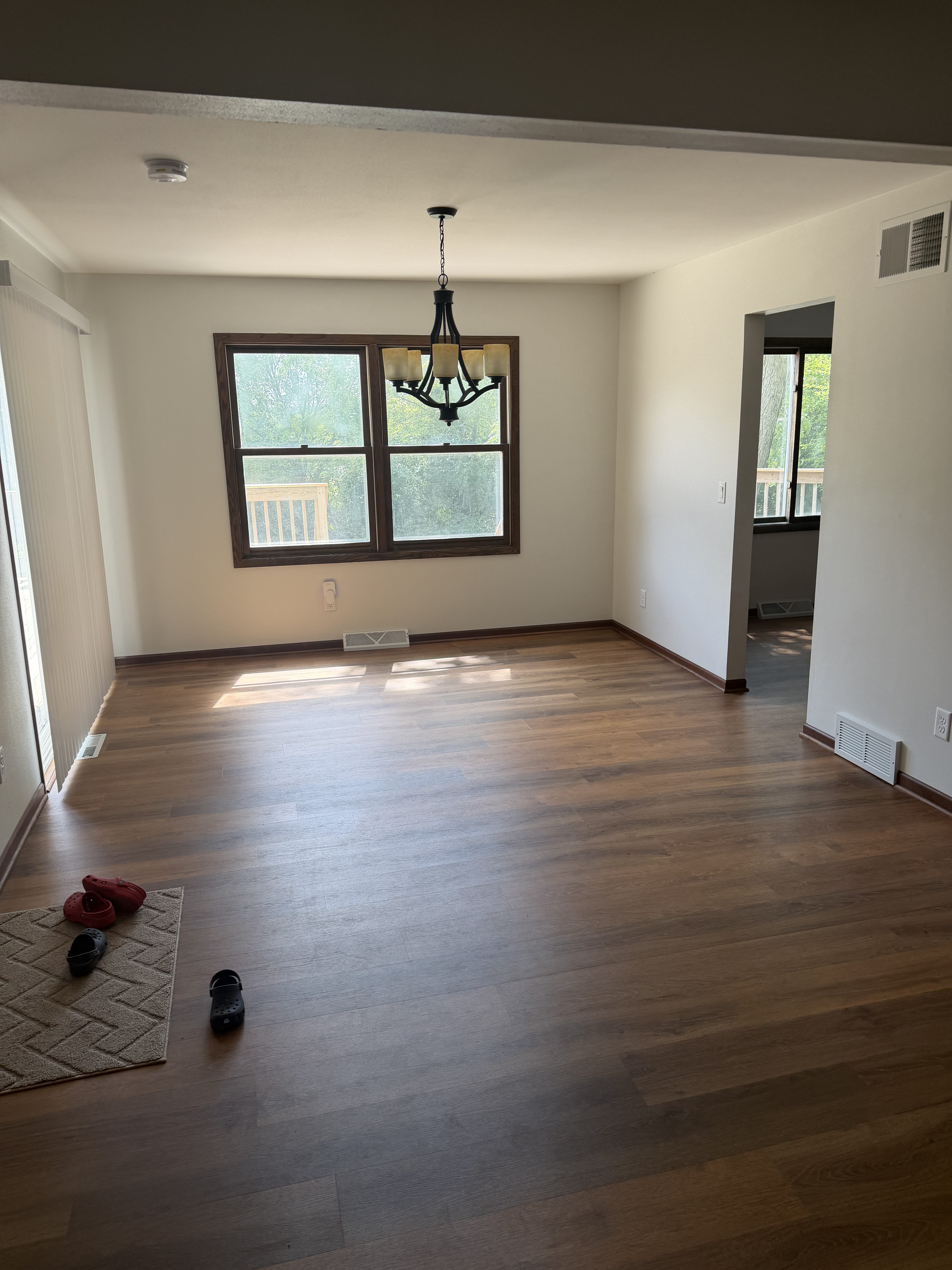 21645 Sierra Dr – photo 2