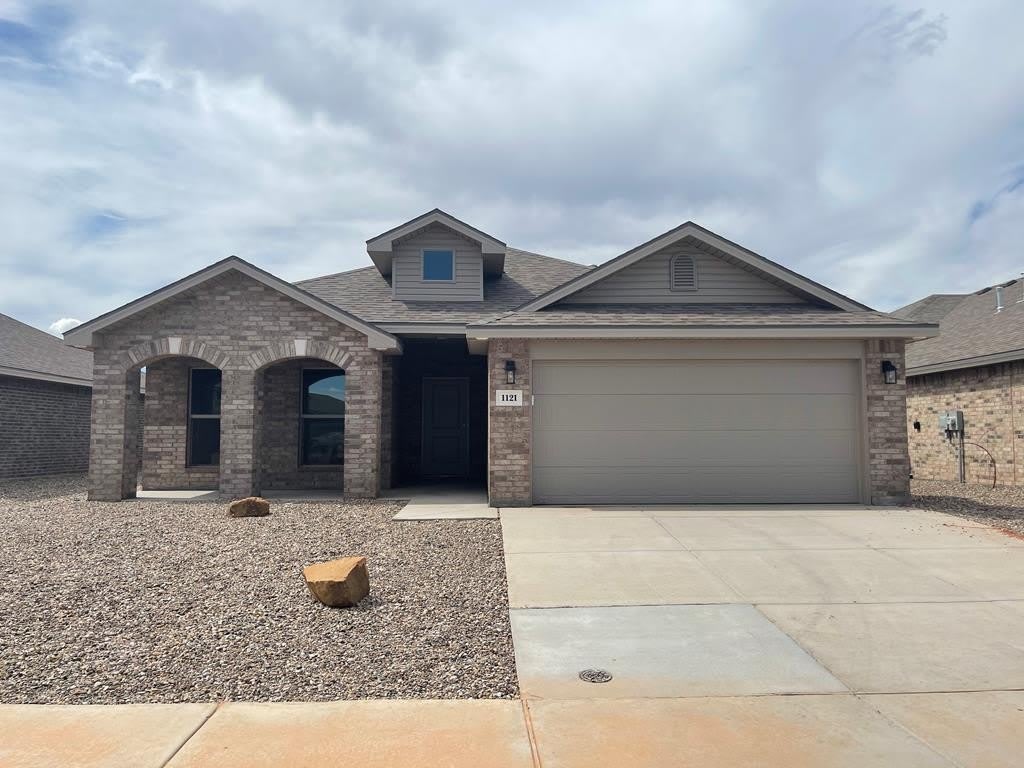 1121 Masquerade Blvd – photo 1