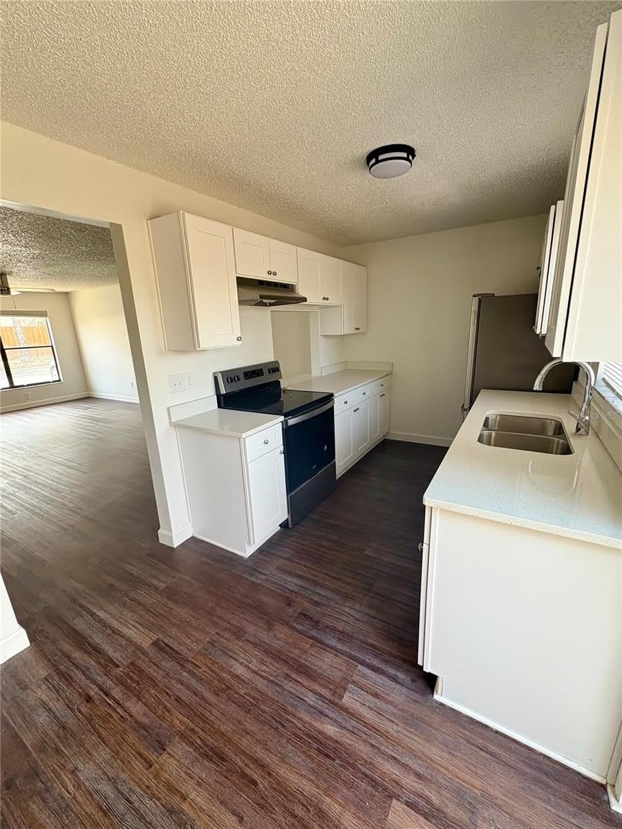 1732 HIDDEN CREEK BOULEVARD – photo 4