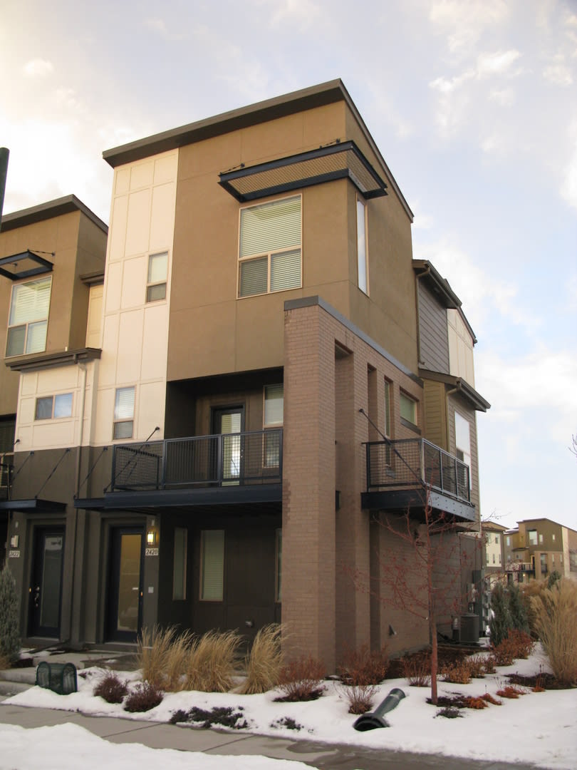Modern End Unit 3 Bedroom Townhome with Solar. – photo 1