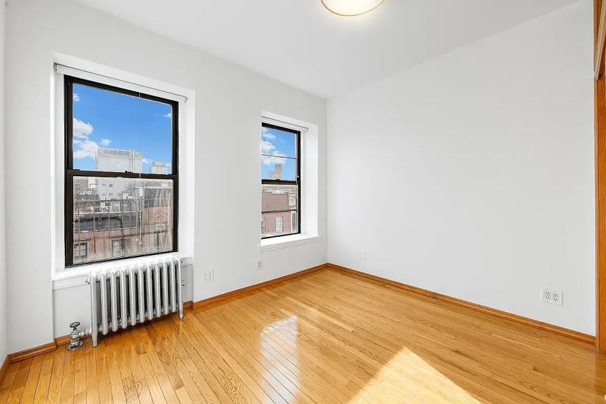 63 East 7th Street – photo 4