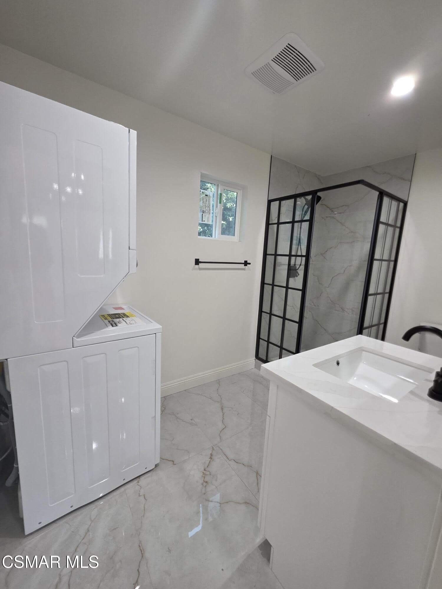 22158 Eccles Street – photo 5