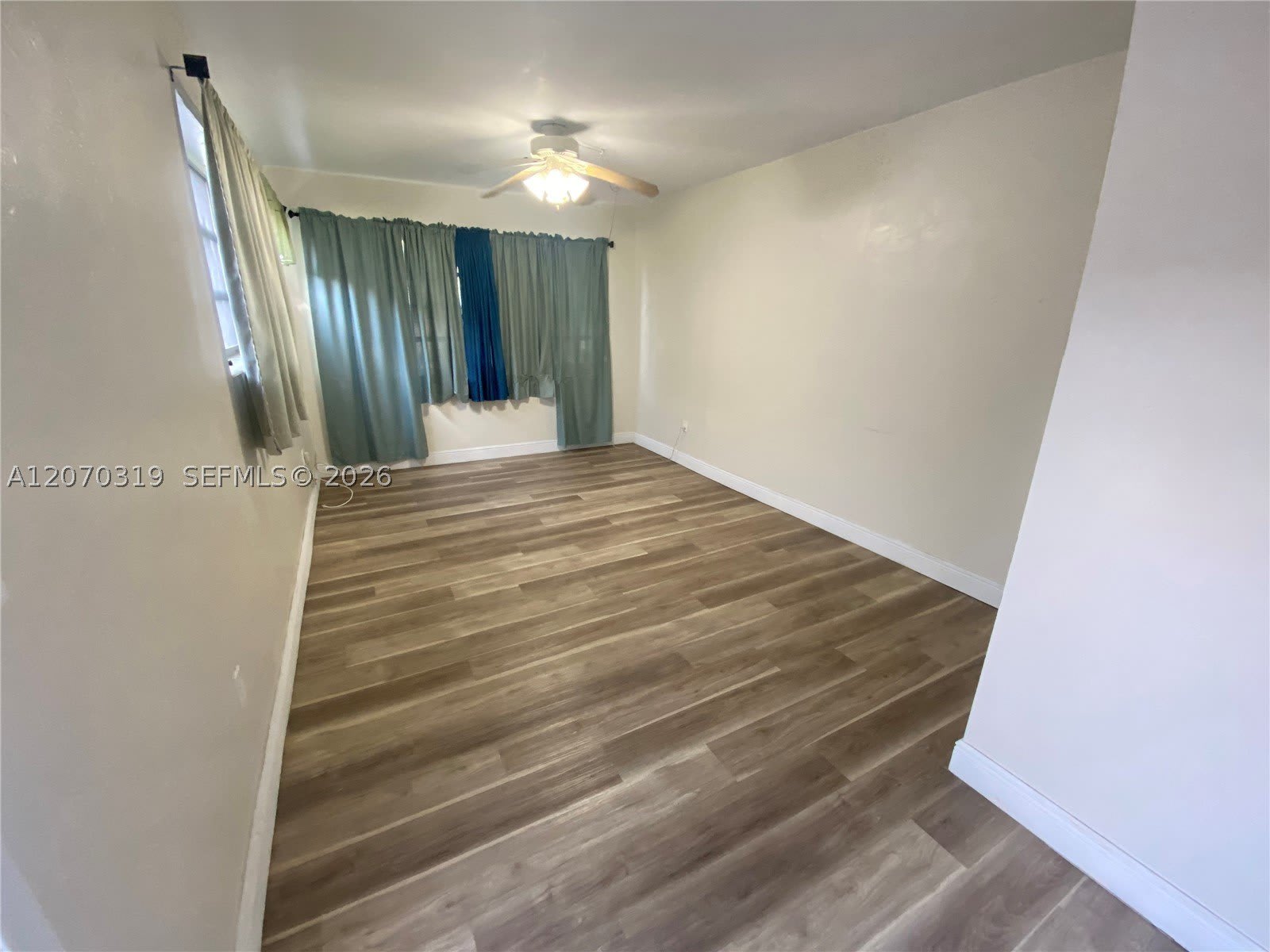 350 SW 34th Ave – photo 4
