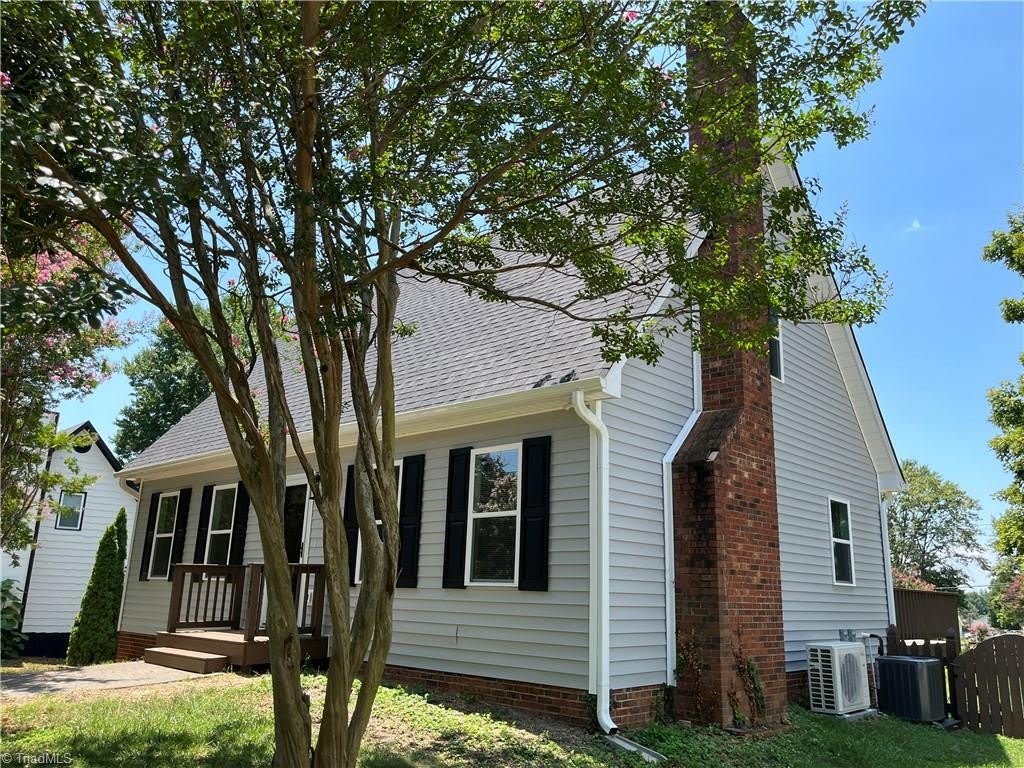1775 Ralee Drive – photo 3