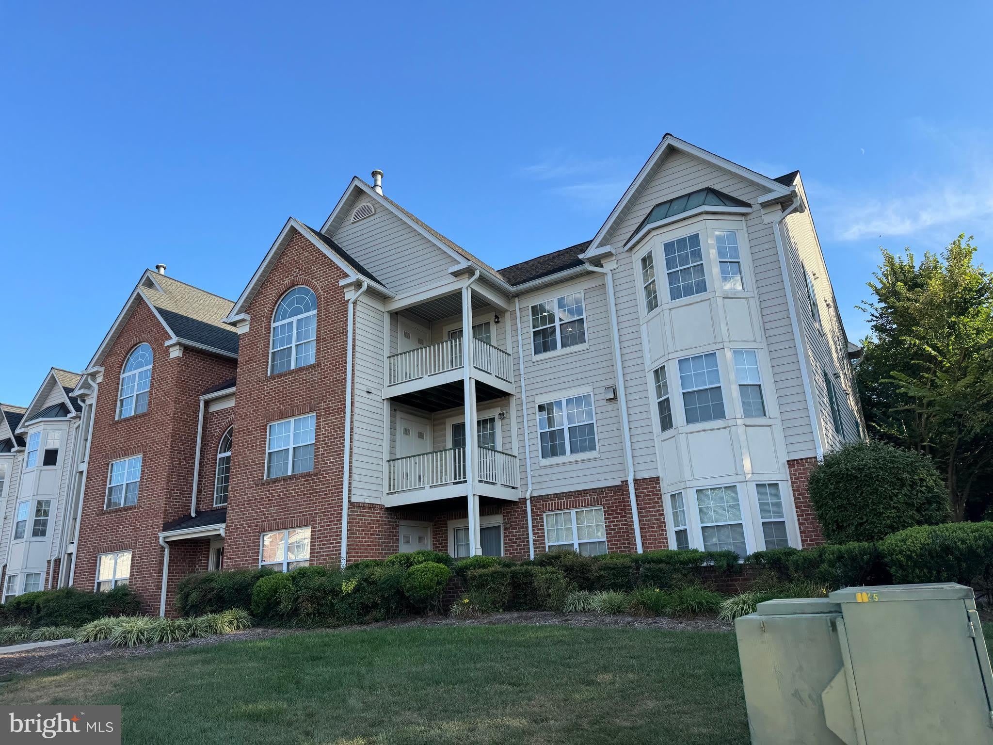 6900 SAINT IGNATIUS Drive – photo 1