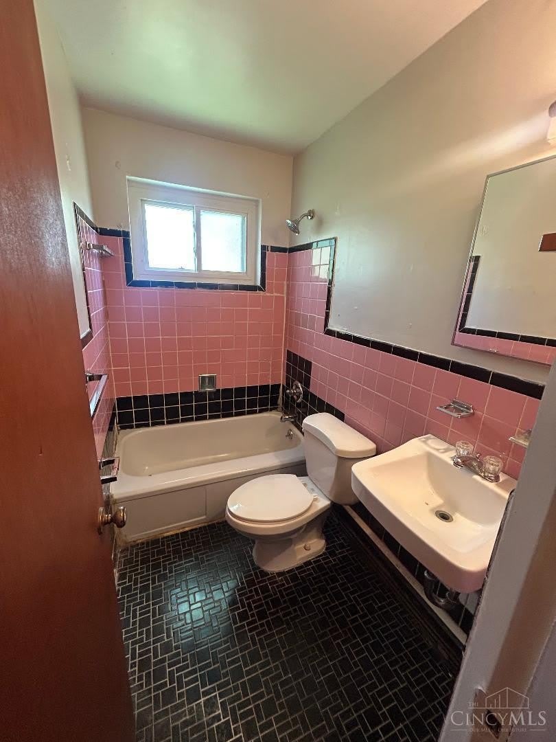 4104 Flower Avenue – photo 5