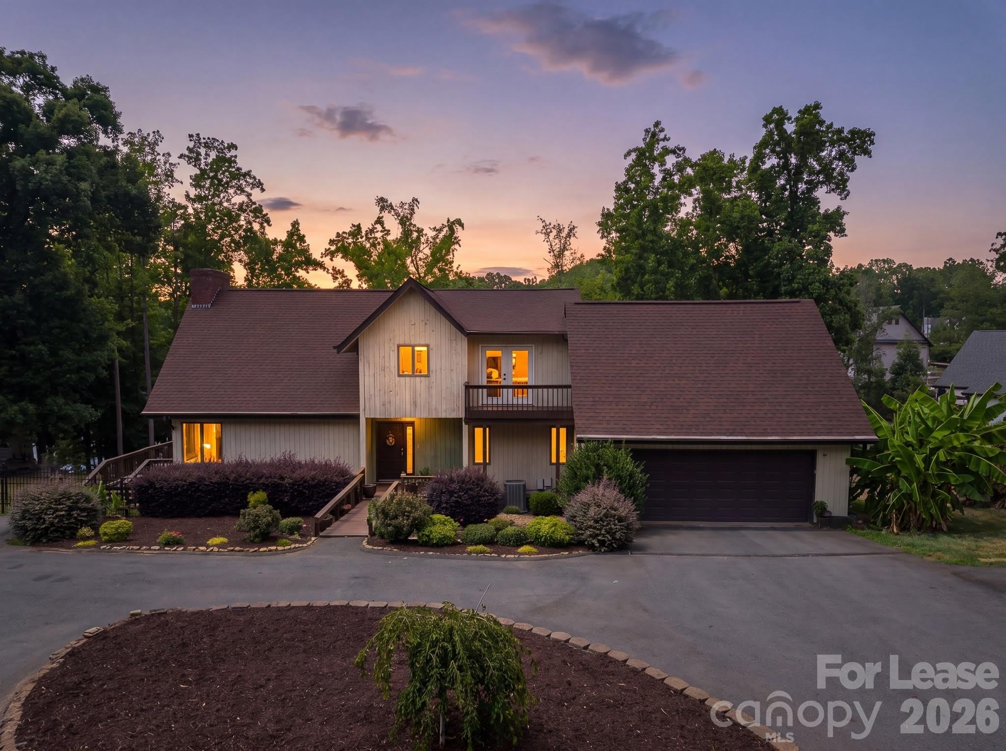 256 Greenbay Road – photo 3