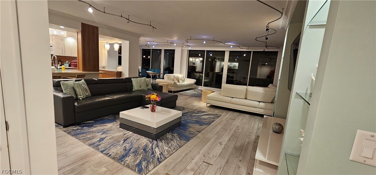 10691 Gulf Shore Drive E – photo 5