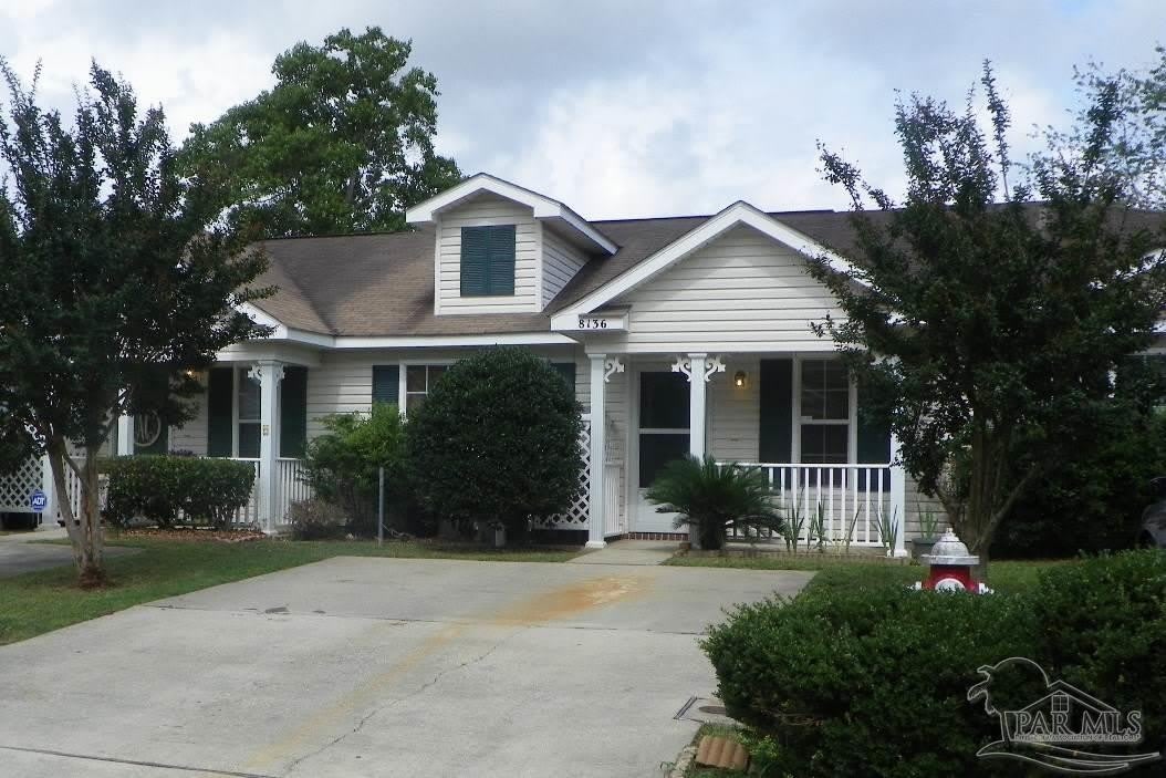 8136 Heirloom Dr – photo 2