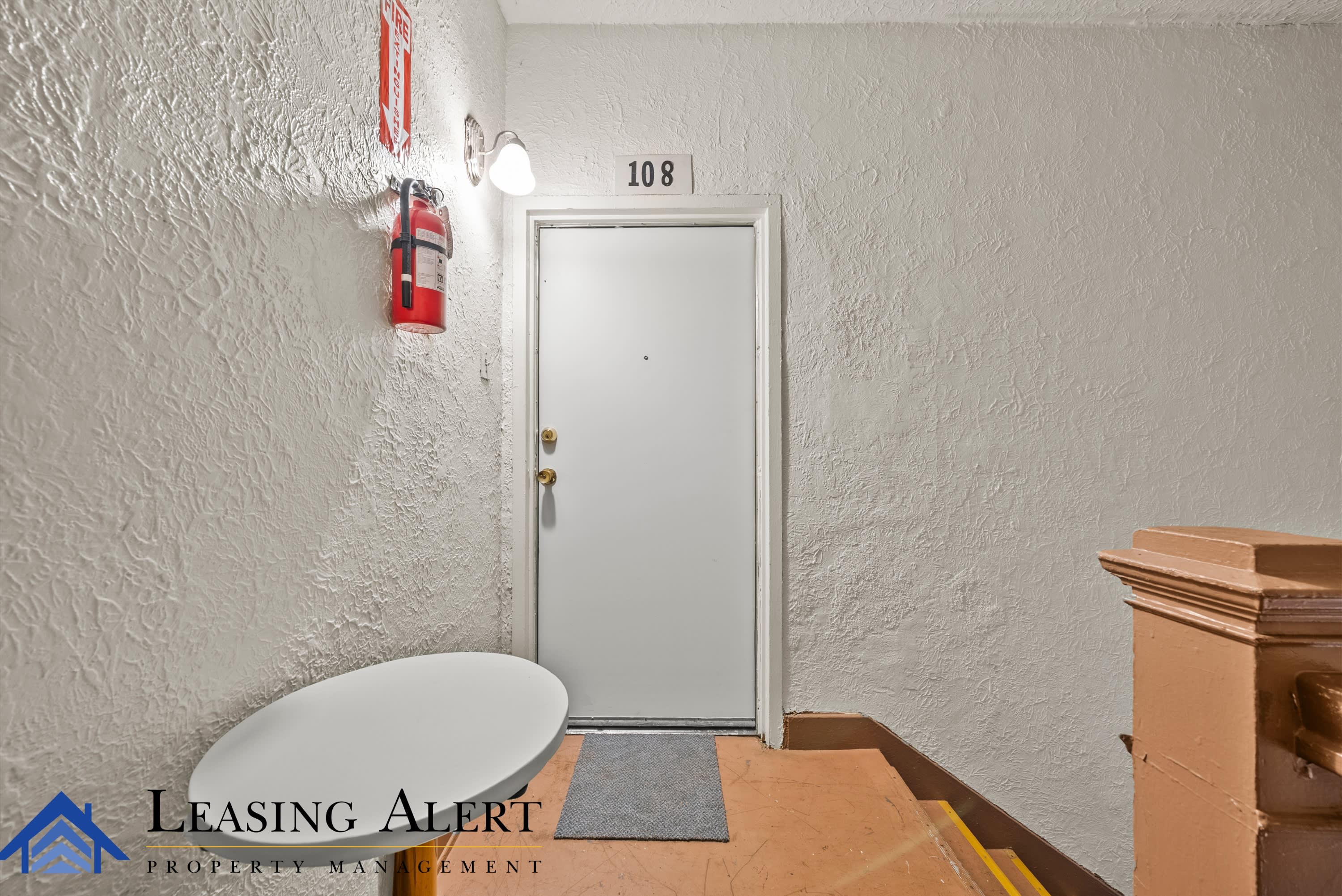 108 South Cummings Street 1 – photo 2