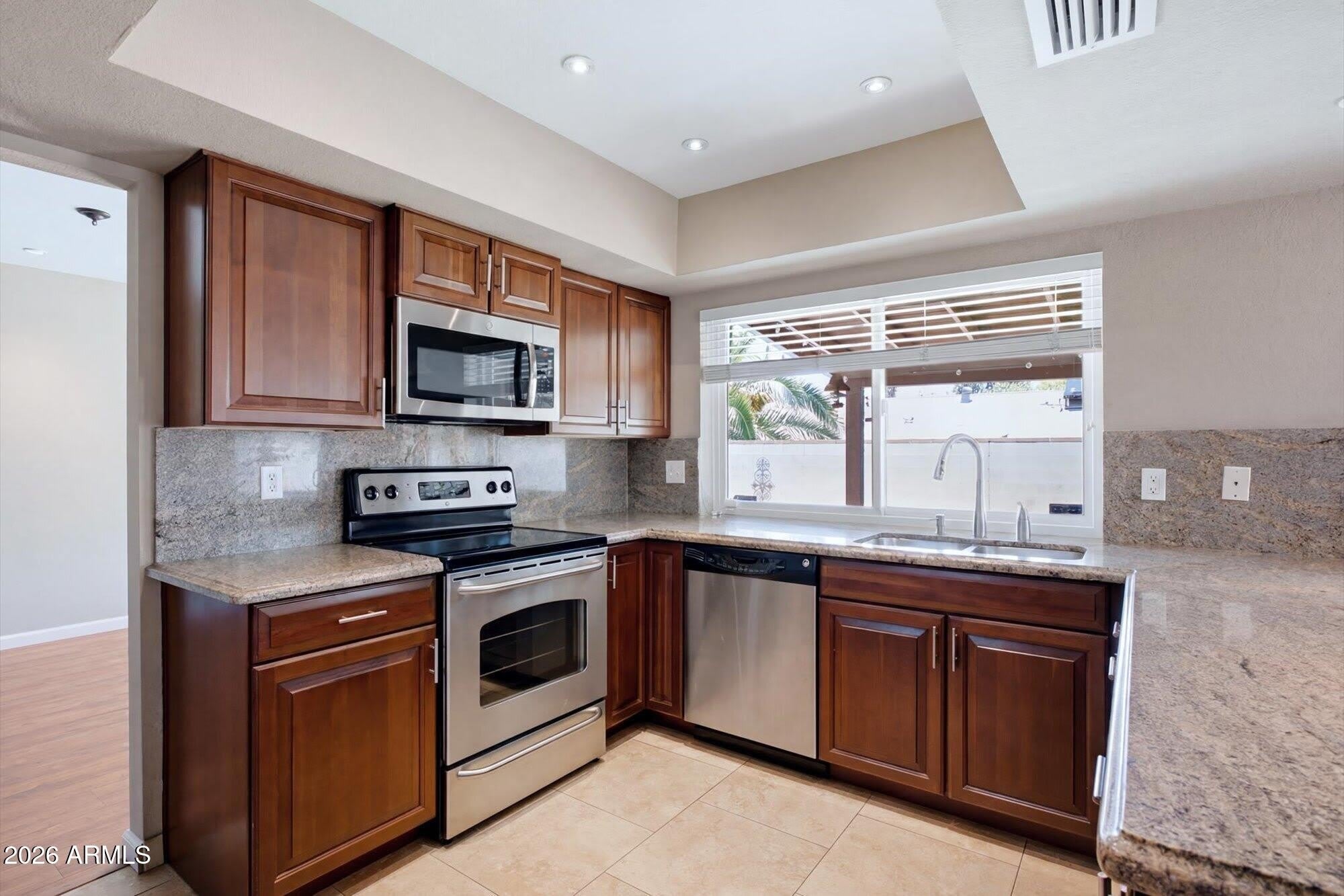6259 E Acoma Drive – photo 2