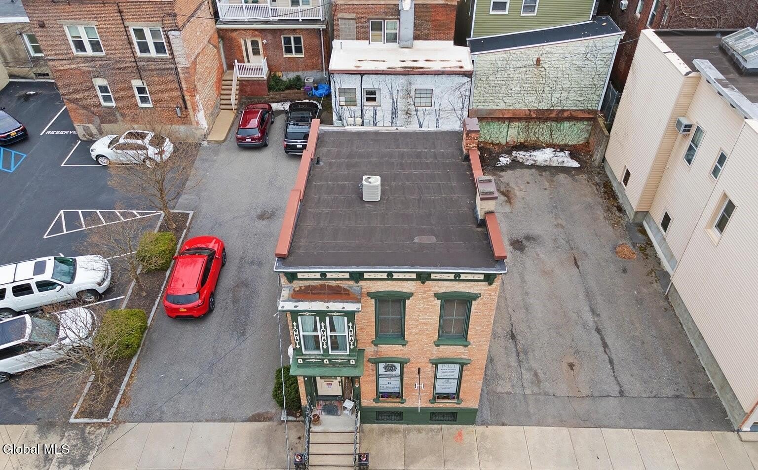 153 Barrett Street – photo 4