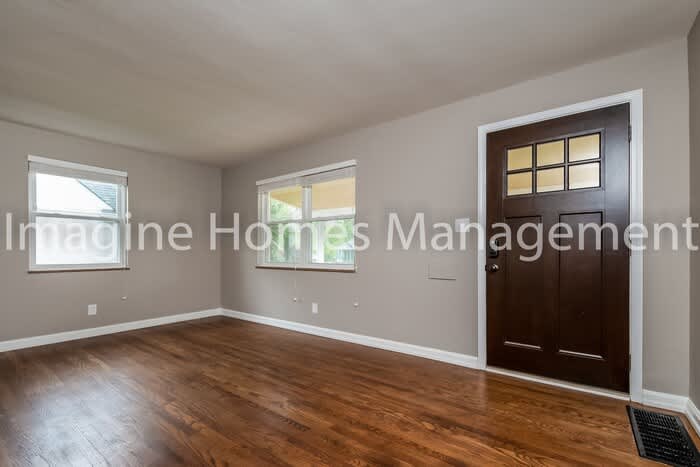 4617 Orchard Lane – photo 4
