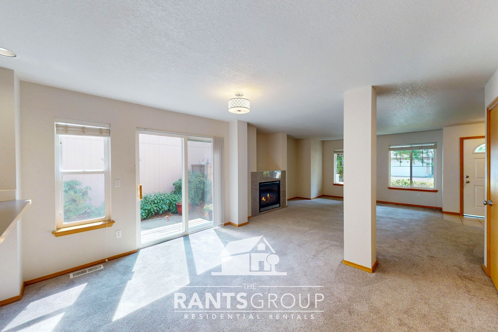 Spacious 3-Bedroom Home in Lacey's Stonegate Neighborhood! – photo 4