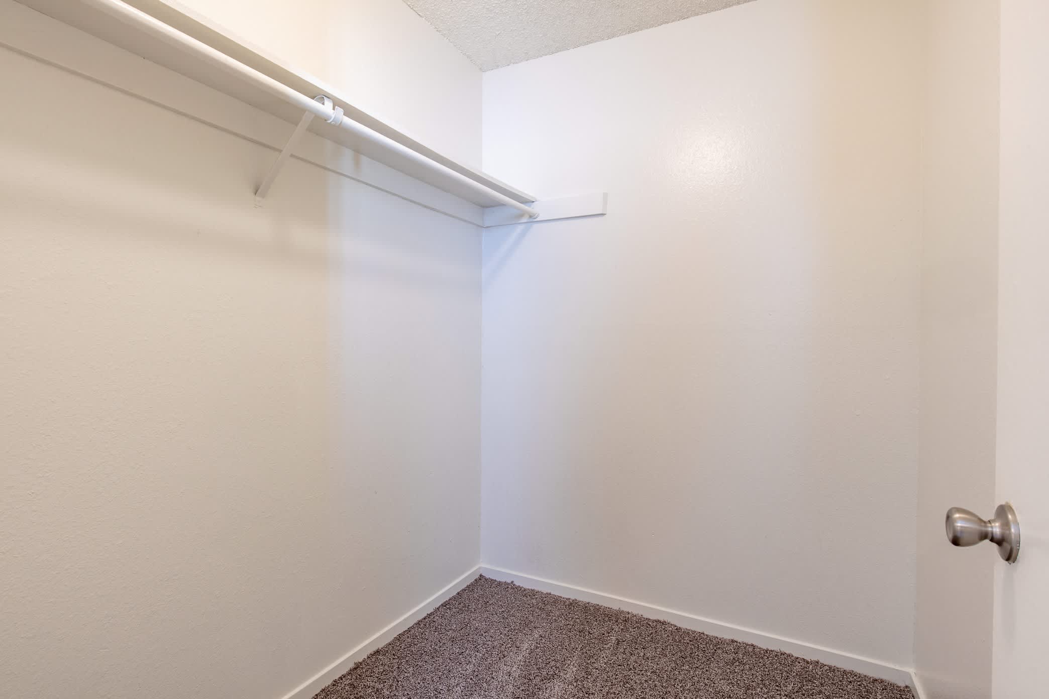 Highgate Community 3 Bedroom 2 Bath – photo 4