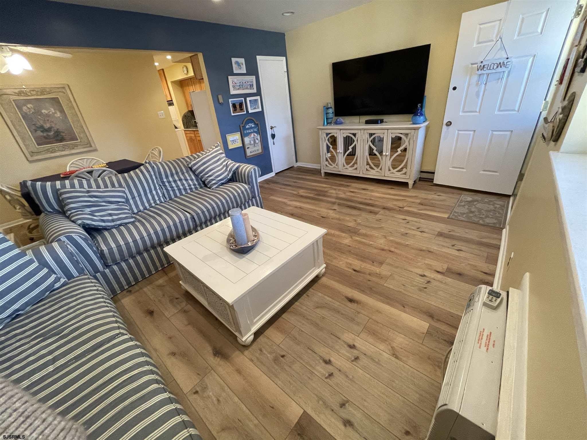 21 S Monroe Ave – photo 4