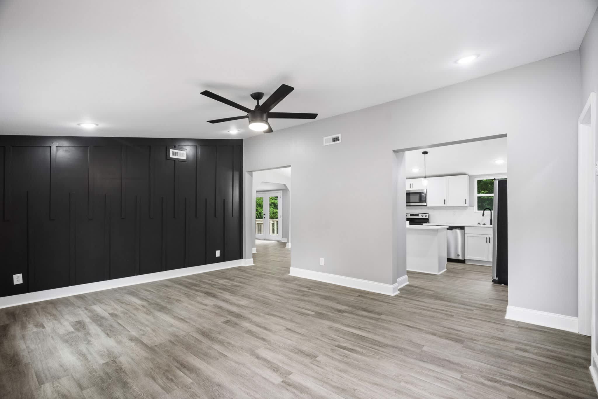 5733 Clarksville Pike 1 – photo 2