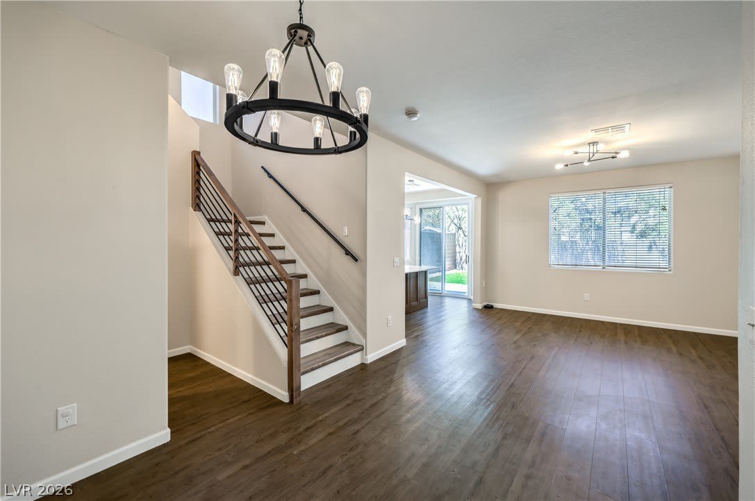 10650 Streamside Avenue – photo 3