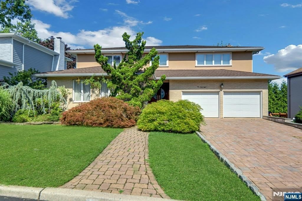 268 Center Street – photo 1