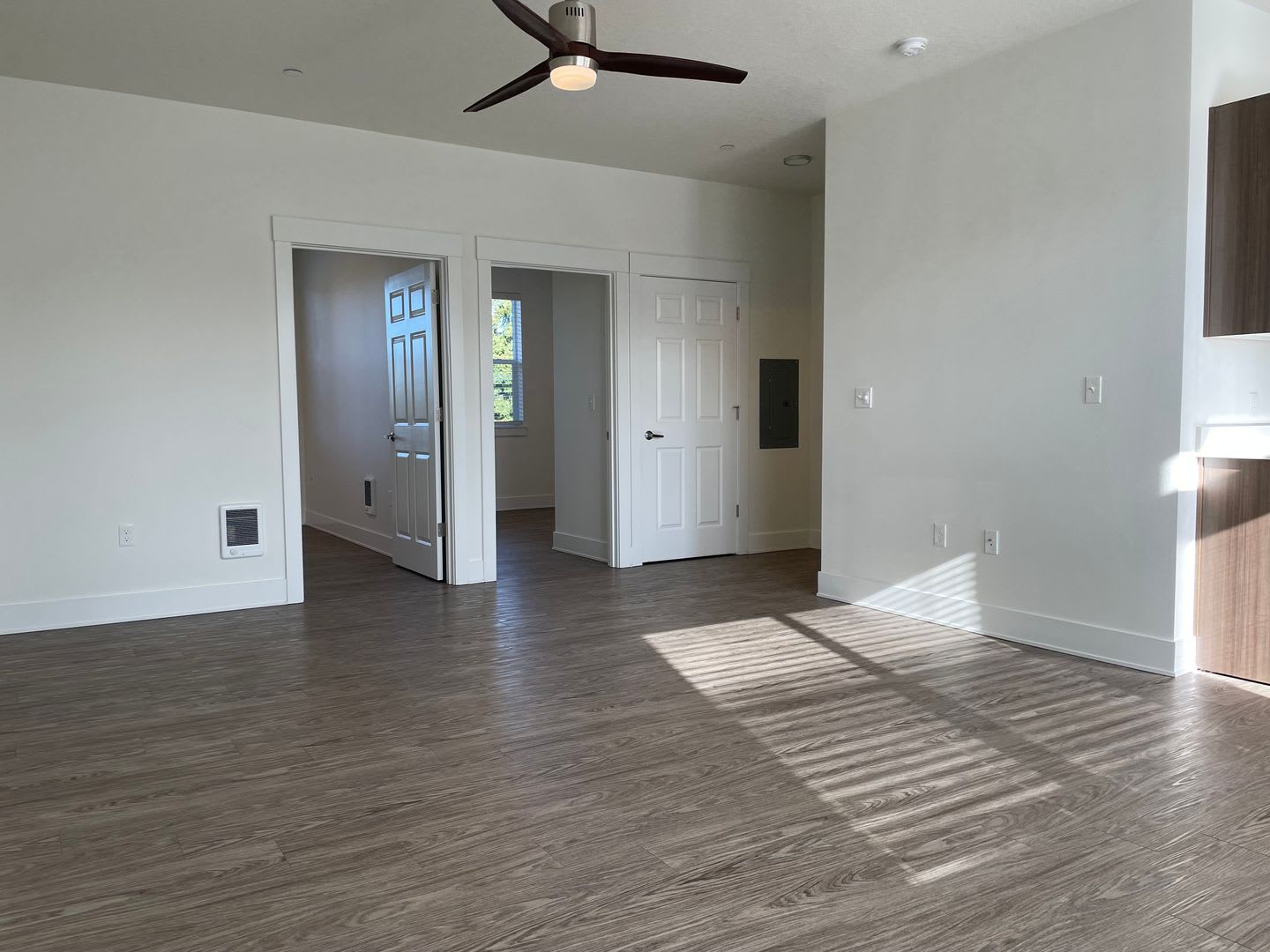 L13609 -- Avey Court Apartments – photo 3