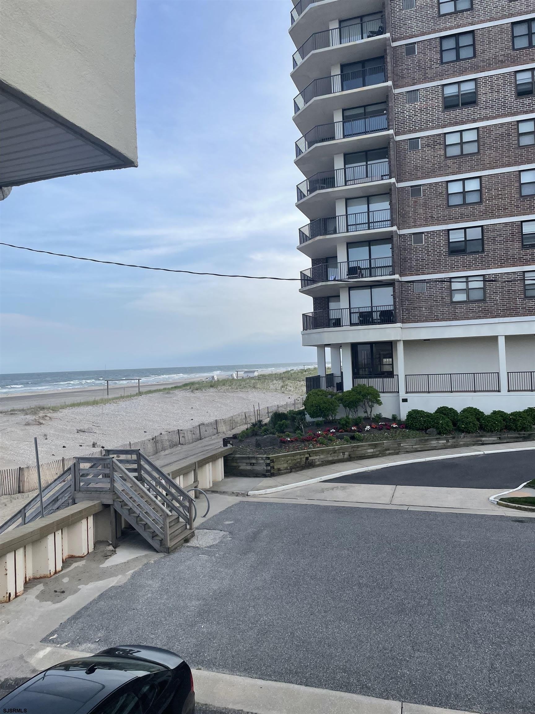 9010 Atlantic Ave – photo 5