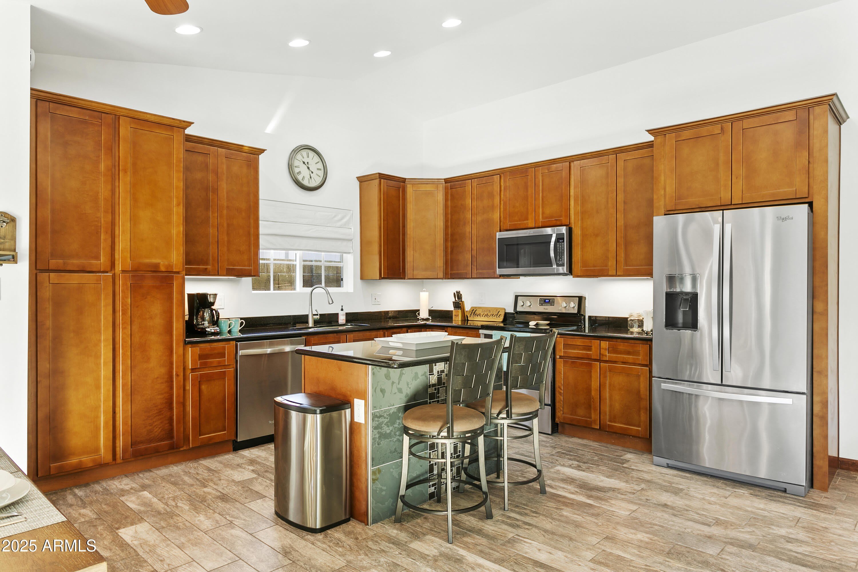 2707 E LOUISE Drive – photo 4