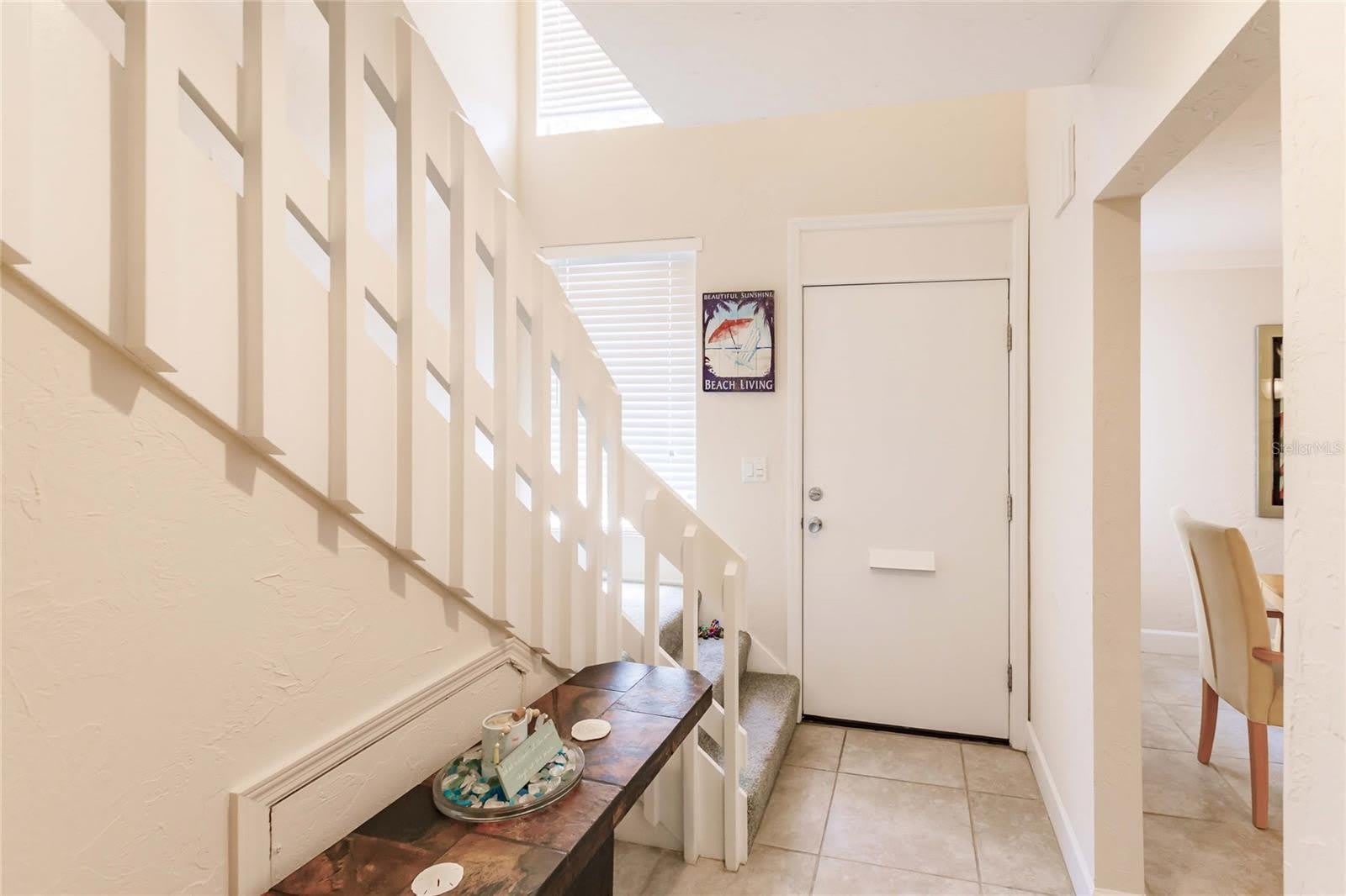 1205 E PEPPERTREE Drive – photo 3
