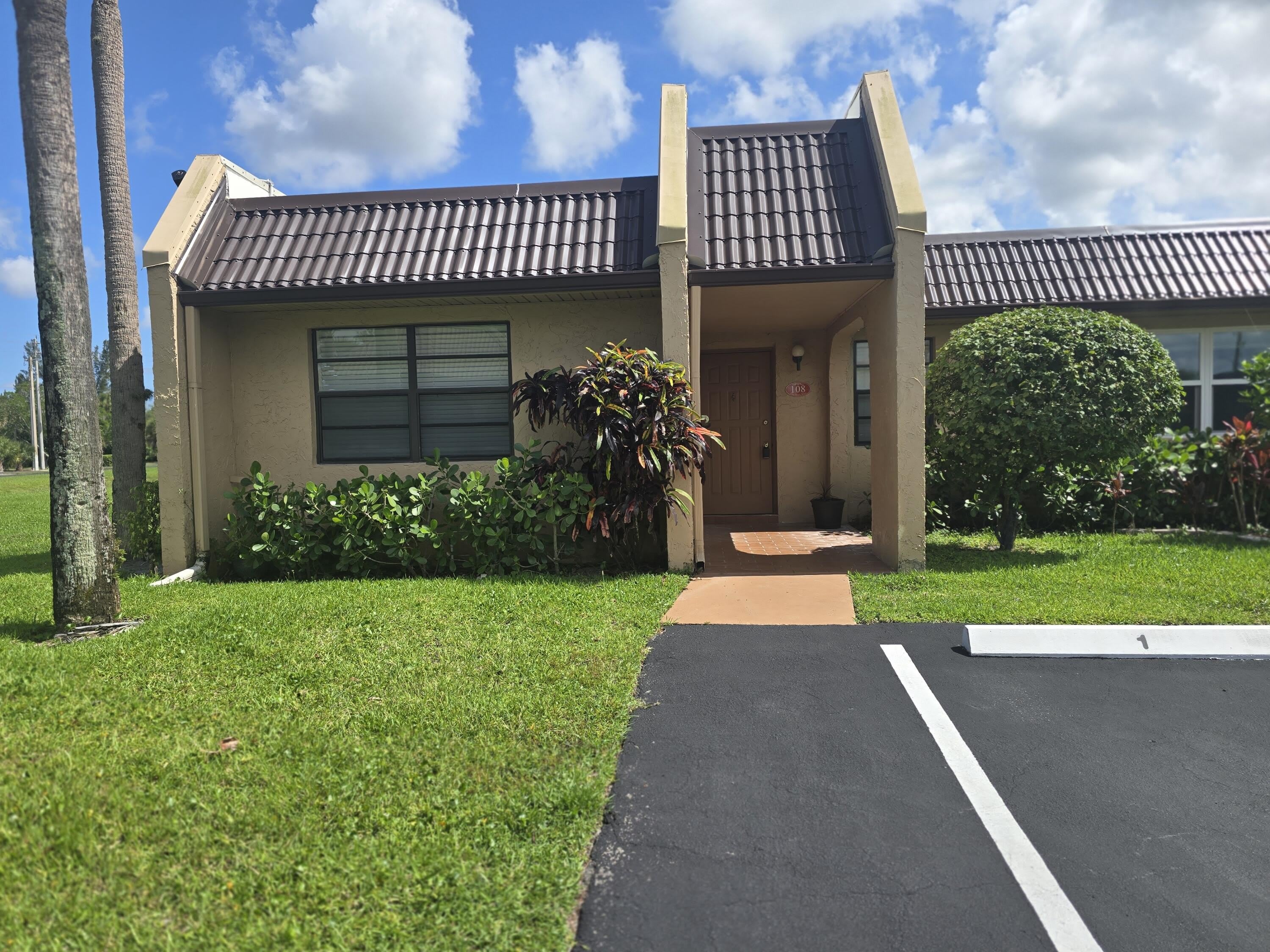 108 Lake Nancy Drive – photo 1