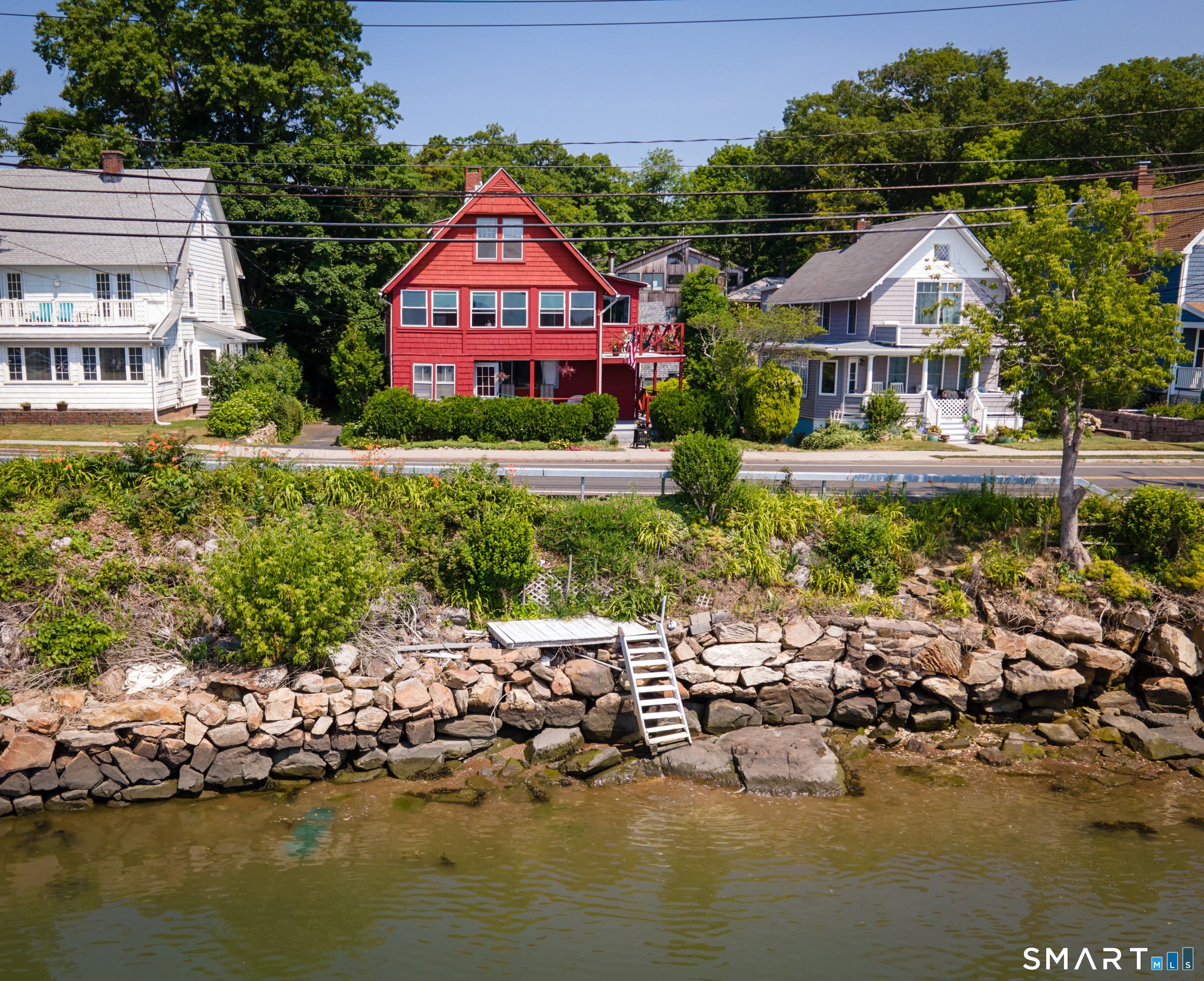 198 200 Shore Drive – photo 2