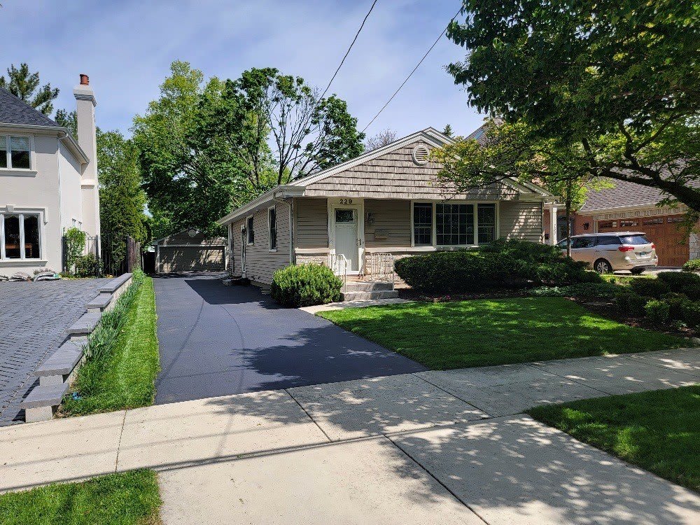 229 Fuller Road – photo 1