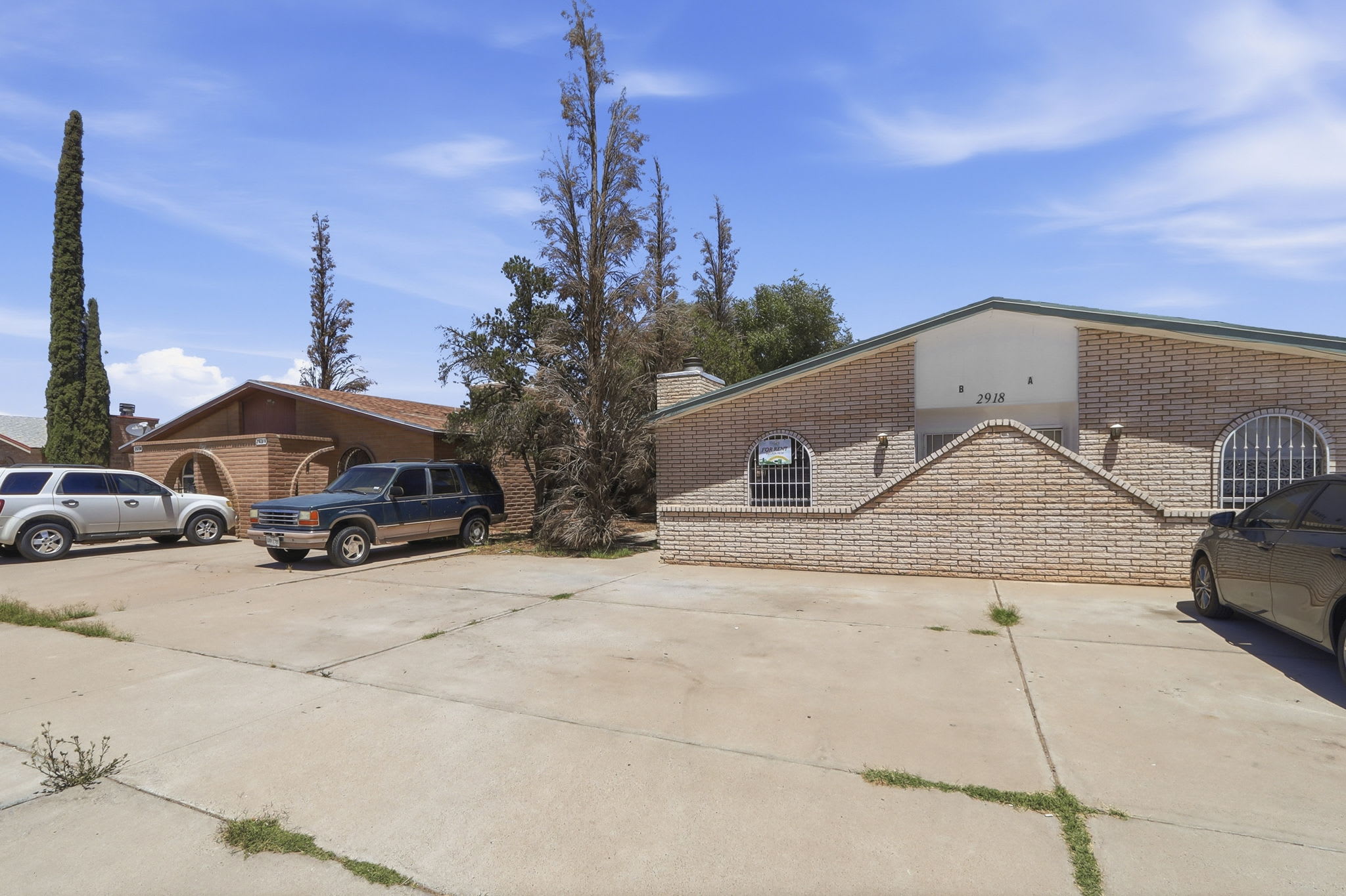 2918 East Glen – photo 2