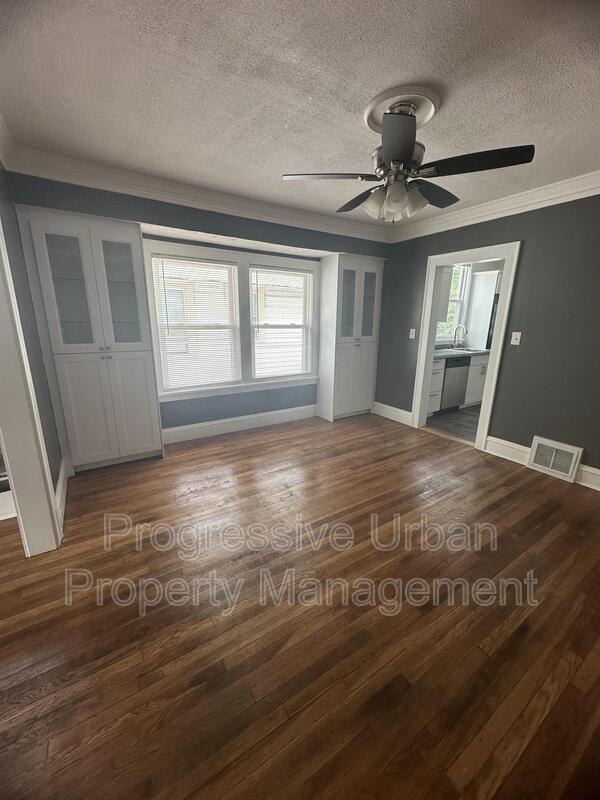 1337 West 106Th Street – photo 4