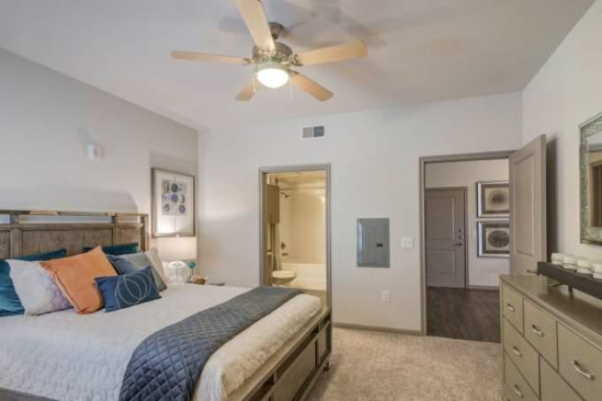 16760 Ronald Reagan Blvd, #110 – photo 4
