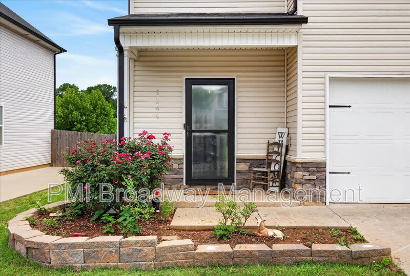 1264 Black Oak Circle – photo 2