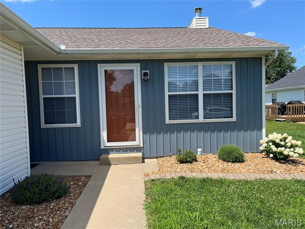 606 Donna Drive – photo 2