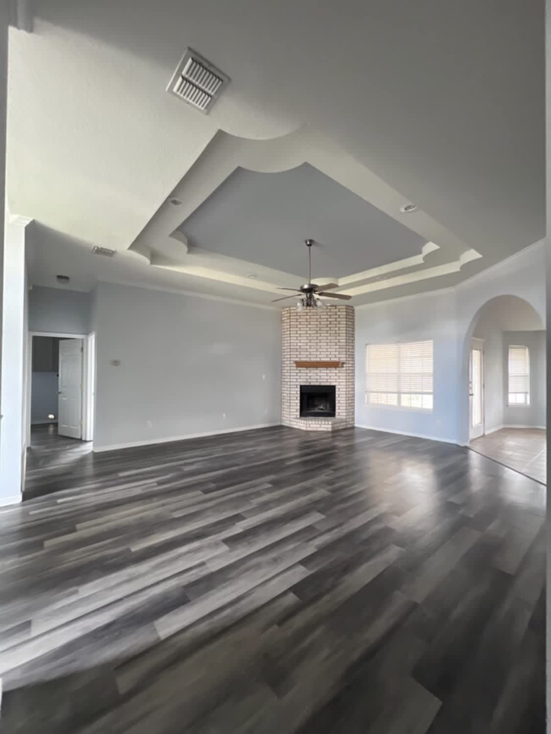 4301 Capri Drive – photo 2