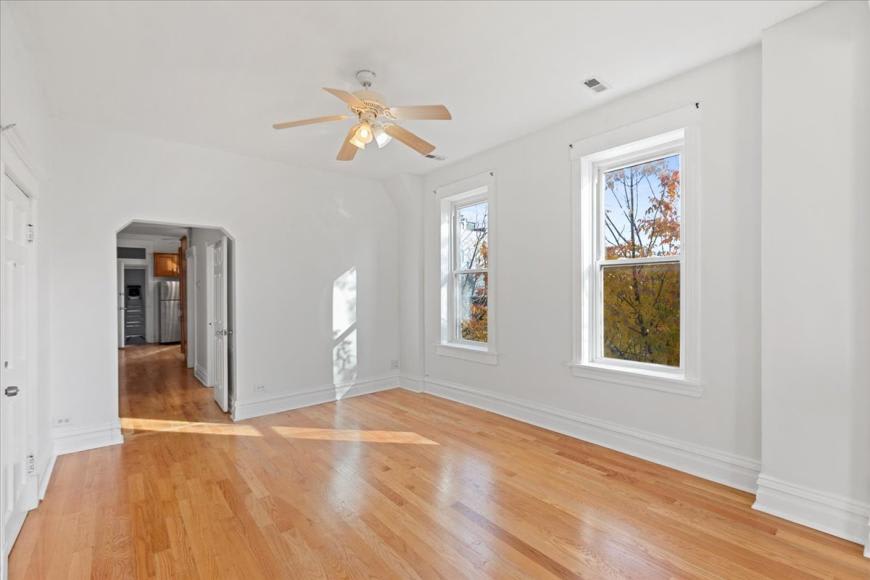 3268 W Fullerton – photo 5