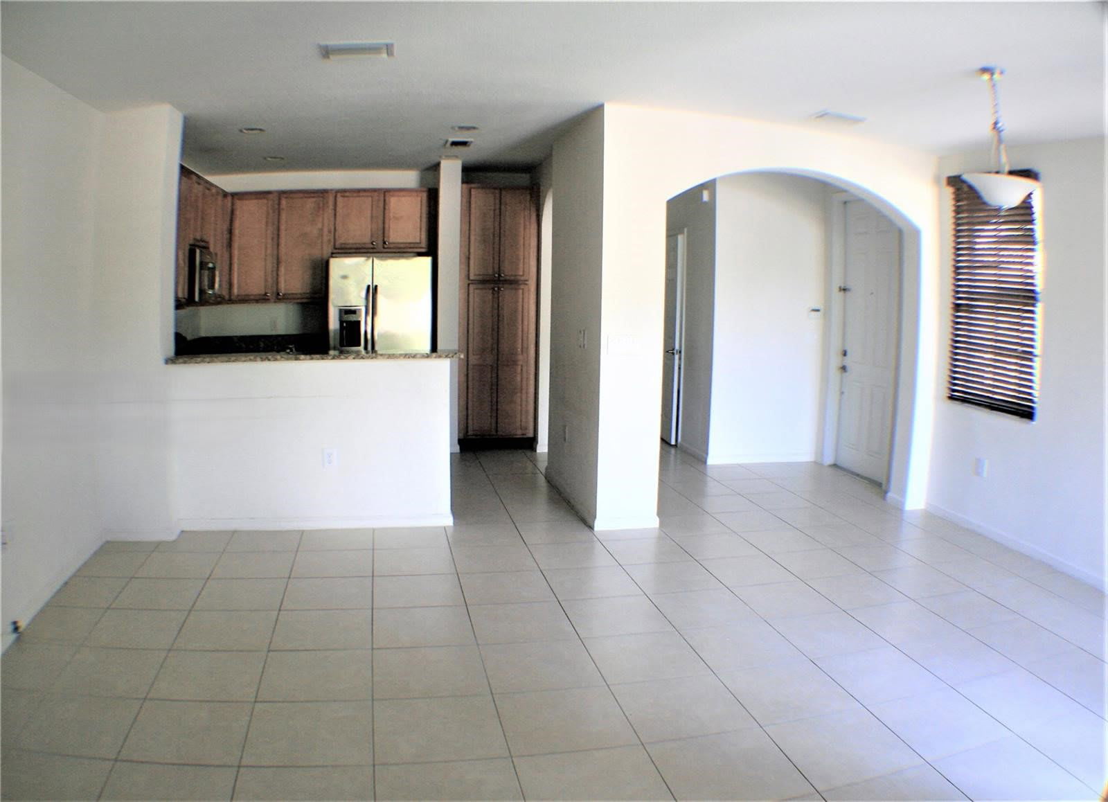 202 Las Brisas Circle – photo 3