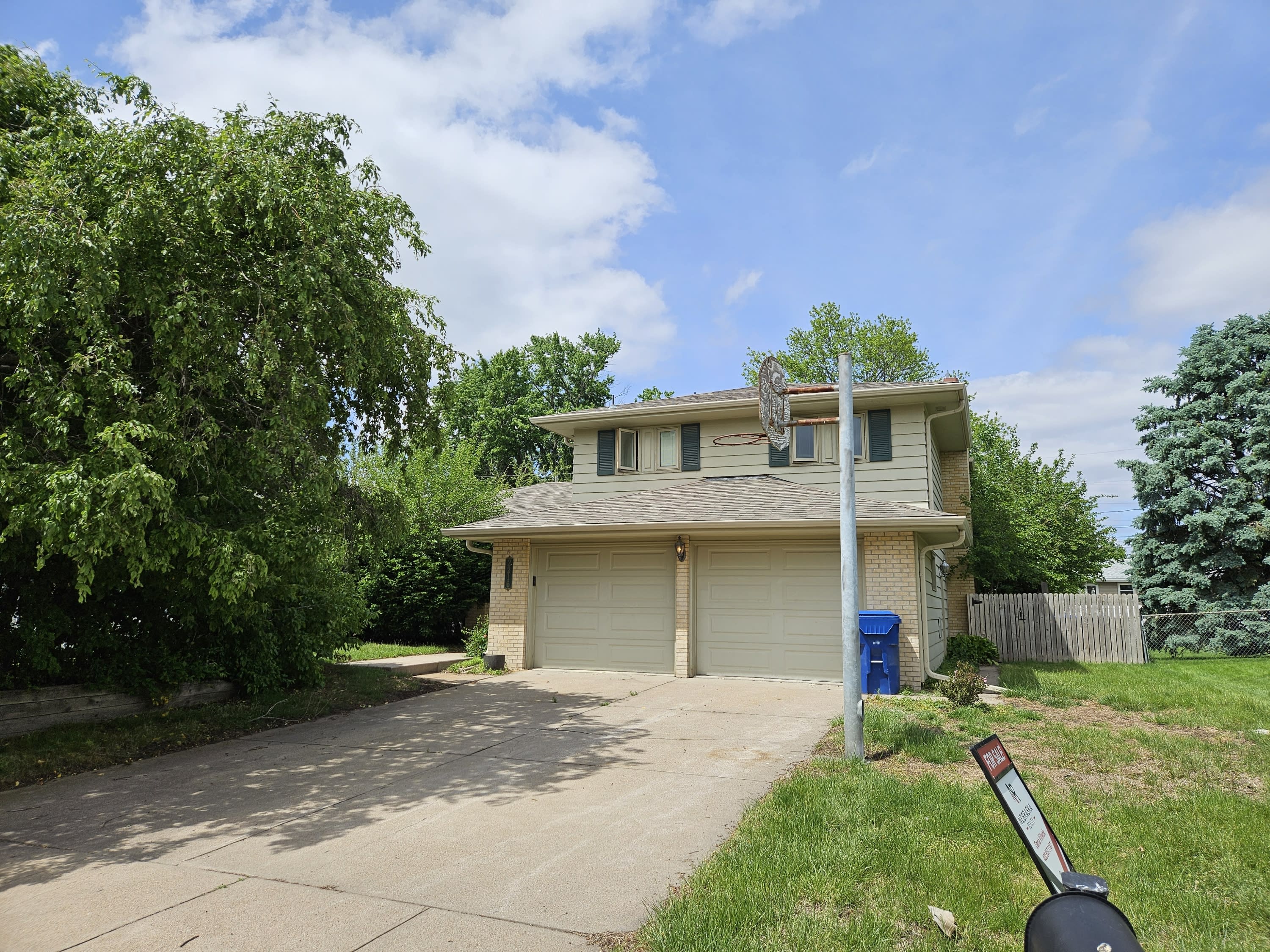 2216 East 8th Street – photo 1