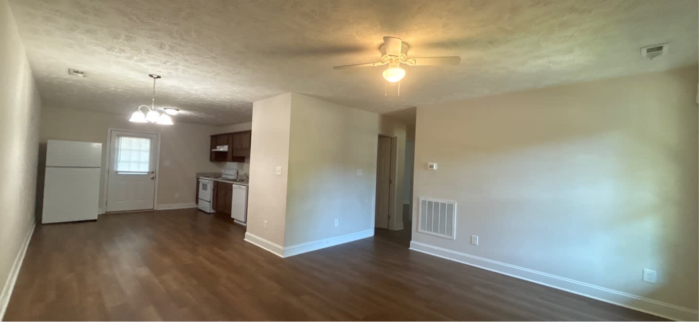 322 East Jenkins Street – photo 4