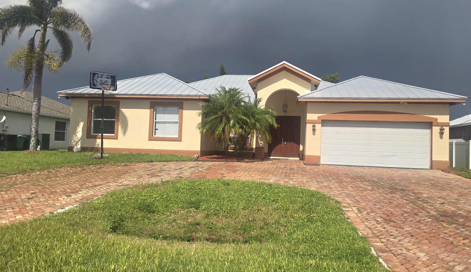 2449 SW Savage Boulevard – photo 1