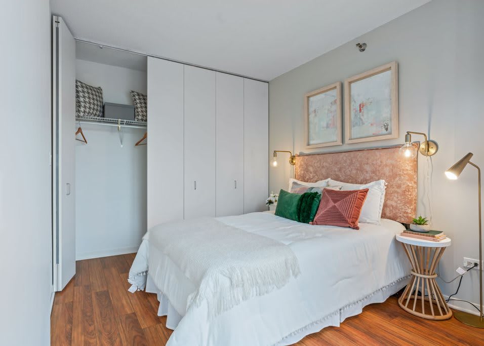 550 North Kingsbury Street – photo 4