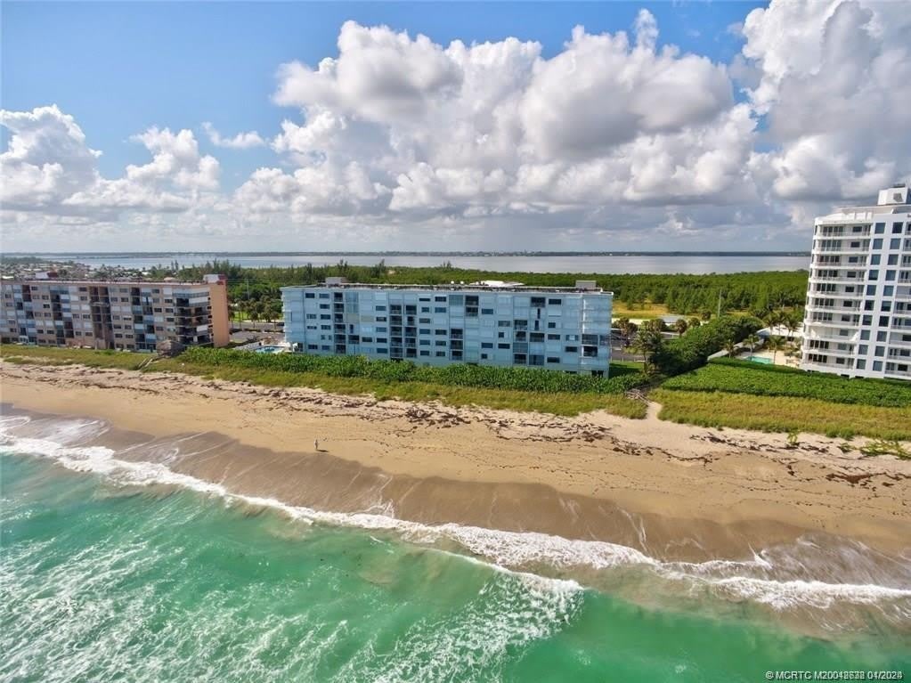 10102 S Ocean Drive – photo 1