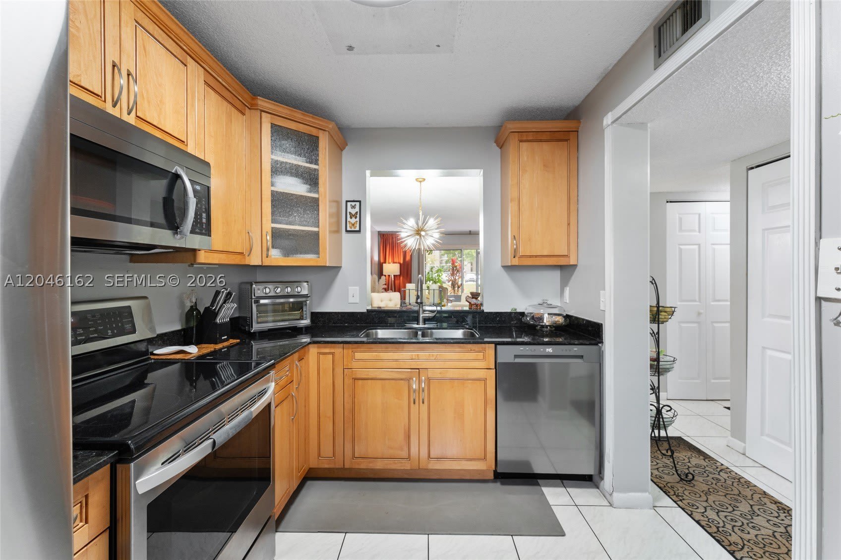 8550 N Sherman Cir – photo 3