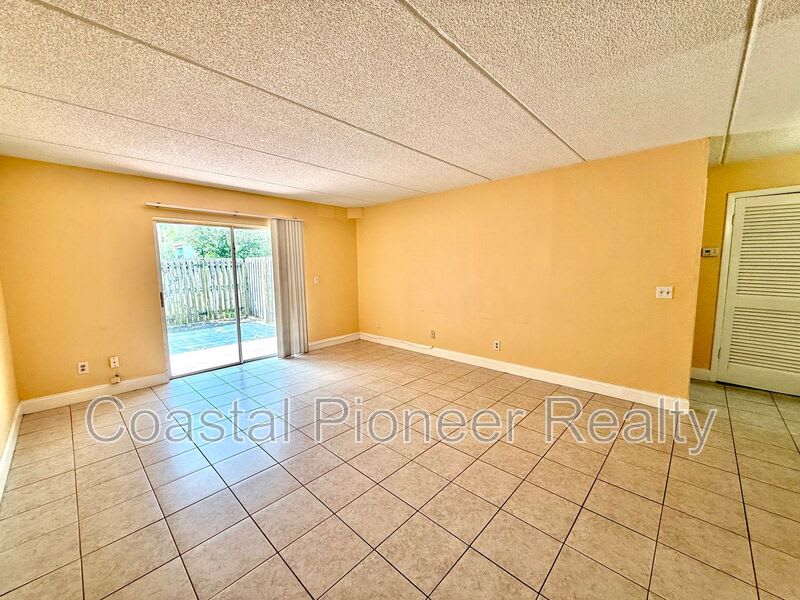 2840 Somerset Park Drive – photo 3