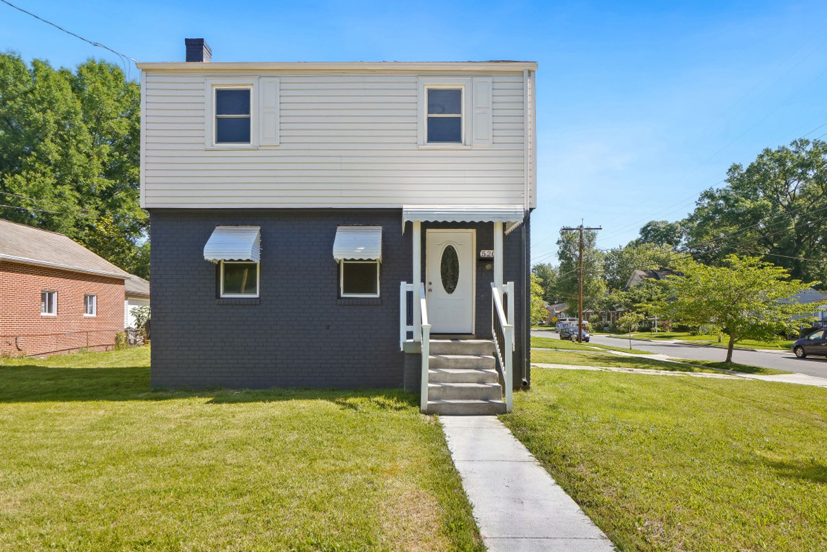 BEAUTIFULLY RENOVATED THREE BEDROOM 2 BATH HOME IN COLLEGE PARK IS IMMEDIATELY AVAILABLE – photo 1